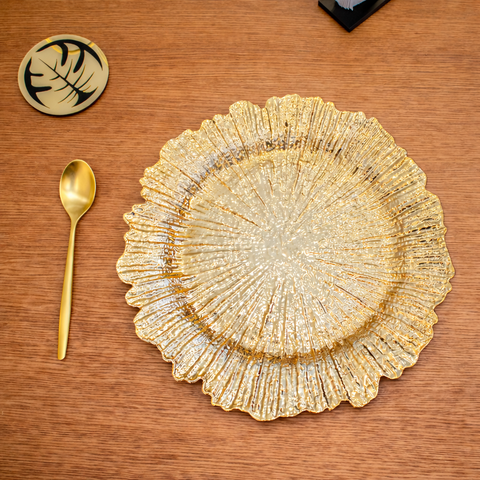 Base de Plato Irregular Oro Esencia 33 x 33 x 1.6 cm