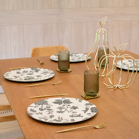 Base de Plato Flores Beige Esencia 33 x 33 x 1.7 cm