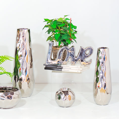Escultura Love  25X12.5